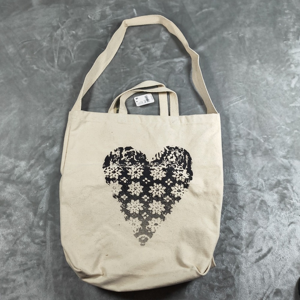 Free People Totebag Black Ivory Going Places Heart Flowers Zip Shoulder Bag New
